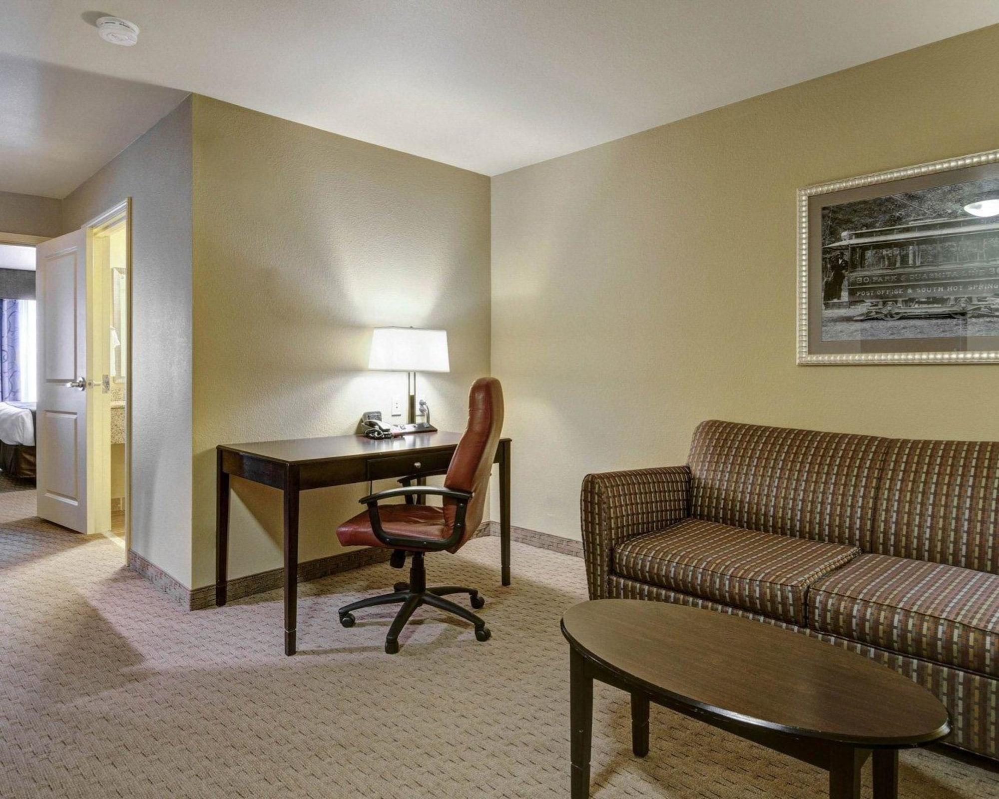 Comfort Suites Near Hot Springs Park Εξωτερικό φωτογραφία